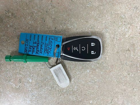 Used 2020 Chevrolet Traverse LT image 29