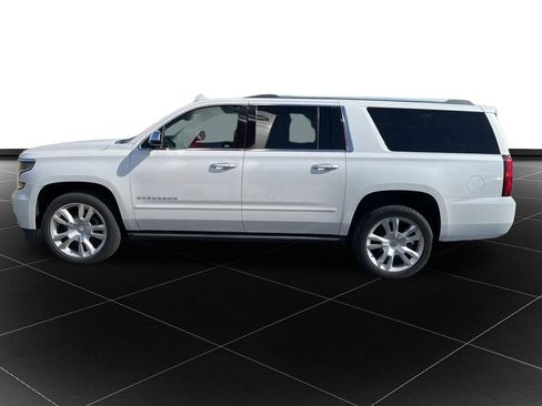 Used 2019 Chevrolet Suburban Premier AWD/4WD image 2