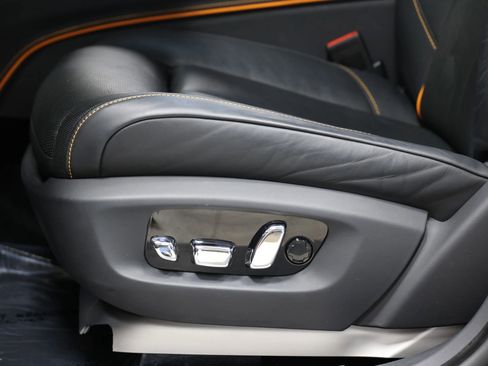 Used 2021 Rolls-Royce Ghost AWD/4WD image 17