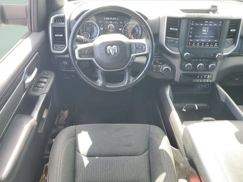 Used 2021 RAM 1500 Big Horn AWD/4WD image 12