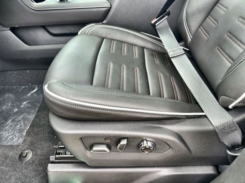 New 2026 GMC Sierra 1500 AT4X AWD/4WD image 25