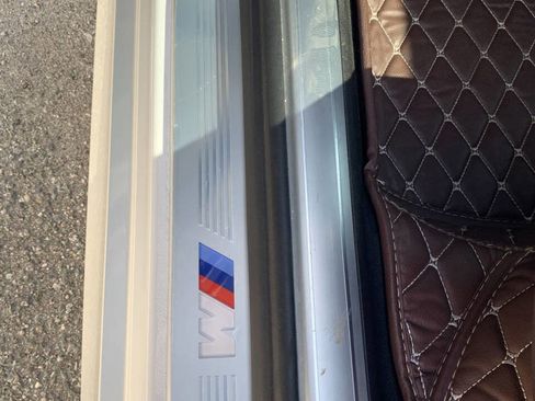 Used 2016 BMW 750i xDrive image 23