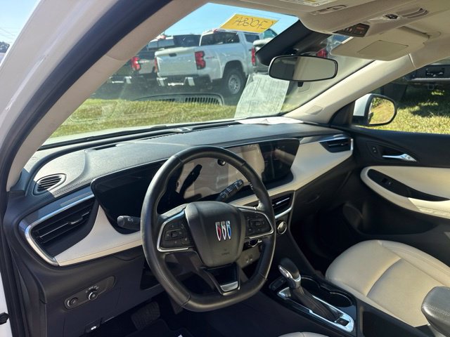Used 2024 Buick Encore GX Sport Touring w/ Experience Buick Package FWD image 11