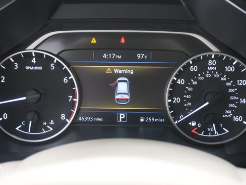 Used 2016 Nissan Murano SV FWD image 17