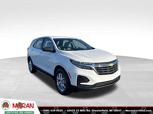 Used 2023 Chevrolet Equinox LS image 7