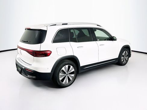 Used 2024 Mercedes-Benz EQB 250+ image 9