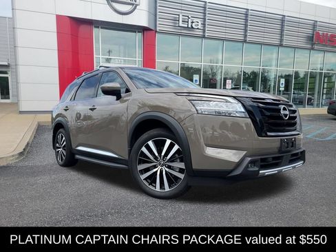 Certified 2024 Nissan Pathfinder Platinum w/ Lighting Package (N93) AWD/4WD image 5