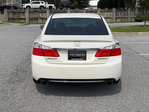 Used 2014 Honda Accord Sport image 6