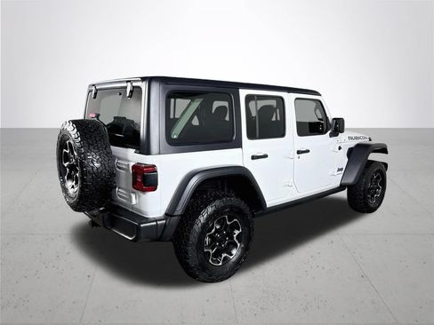 Used 2023 Jeep Wrangler Unlimited Rubicon 4xe w/ Cold Weather Group AWD/4WD image 6