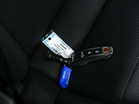 New 2026 Porsche Panamera 4 image 38