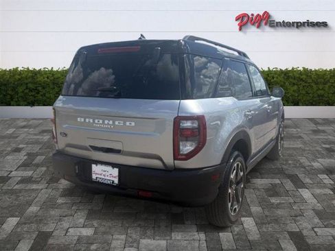 Used 2023 Ford Bronco Sport Outer Banks w/ Tech Package AWD/4WD image 7