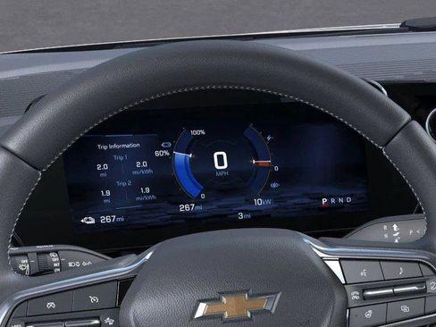 New 2026 Chevrolet Equinox EV LT w/ Convenience Package II AWD/4WD image 18