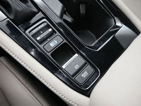 Used 2025 Honda Accord Touring image 9