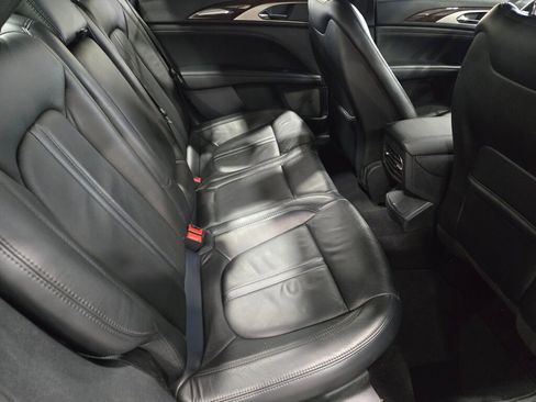 Used 2017 Lincoln MKZ Reserve image 11
