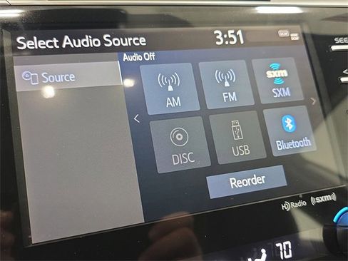 Used 2020 Toyota Camry XLE image 21