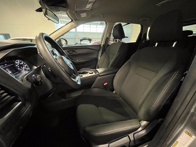 Used 2024 Nissan Rogue S AWD/4WD image 21
