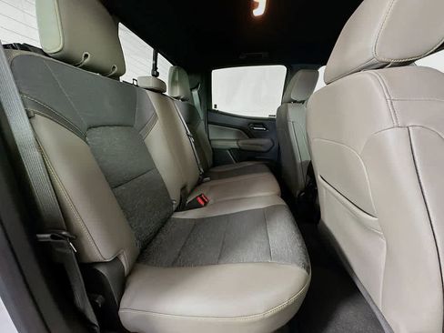 Used 2023 Chevrolet Colorado ZR2 image 30