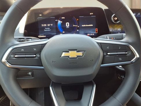 New 2026 Chevrolet Equinox EV LT FWD image 10