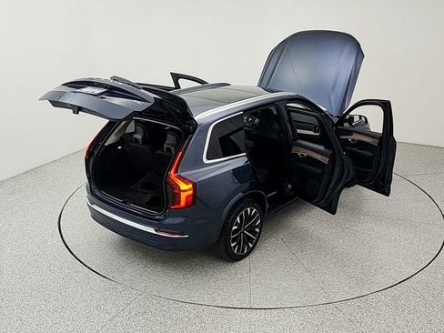 Used 2025 Volvo XC90 B6 Plus AWD/4WD image 46