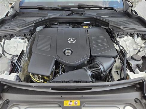 Used 2026 Mercedes-Benz GLC 300 image 16