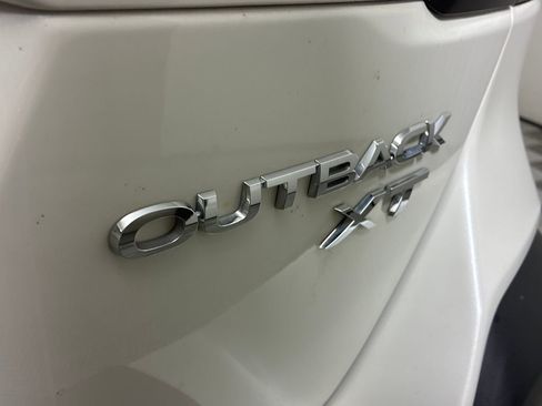Used 2023 Subaru Outback Limited XT AWD/4WD image 27