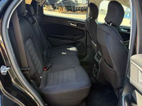 Used 2015 Ford Edge SEL image 13