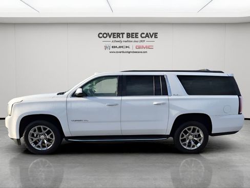 Used 2018 GMC Yukon XL SLE w/ SLE Value Package image 5