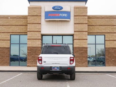 New 2025 Ford Bronco Sport Outer Banks w/ Outer Banks Tech Package+ AWD/4WD image 7