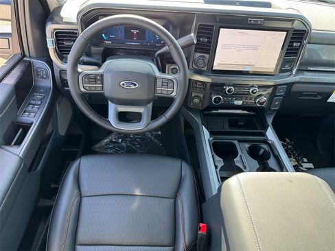 New 2025 Ford F250 Lariat w/ Lariat Ultimate Package image 11