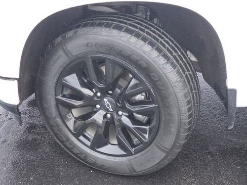 Used 2021 Chevrolet Silverado 1500 Custom image 19