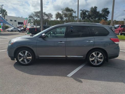 Used 2015 Nissan Pathfinder Platinum image 7