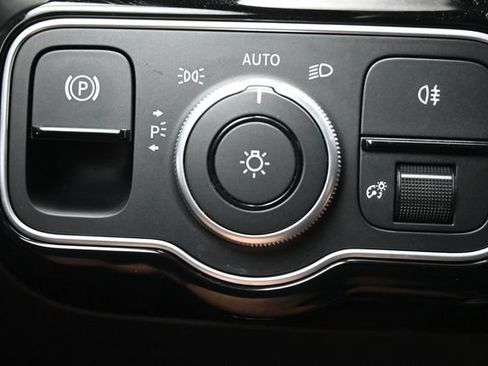 Used 2025 Mercedes-Benz CLA 250 4MATIC image 28