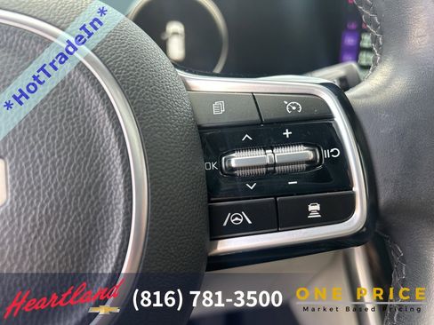 Used 2022 Kia Carnival SX Prestige image 24