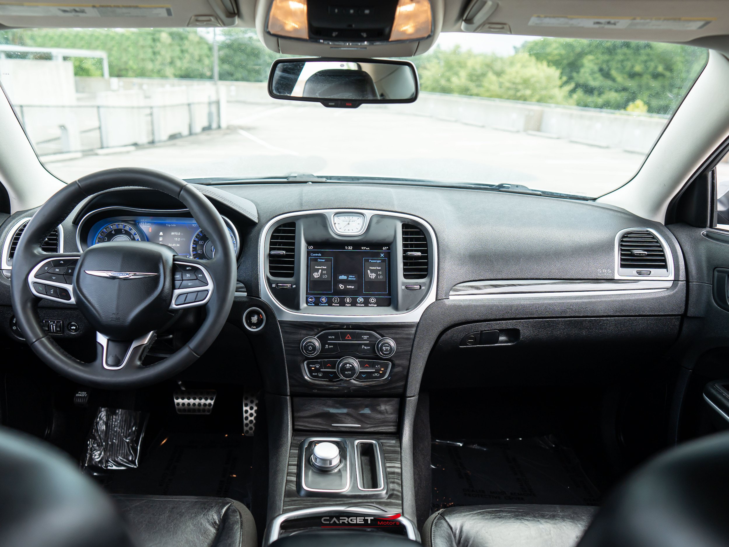 Used 2022 Chrysler 300 Touring L RWD image 14