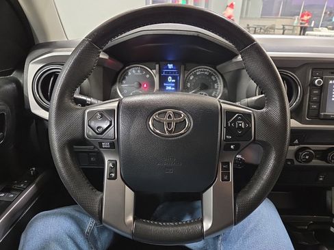 Used 2019 Toyota Tacoma SR5 image 22
