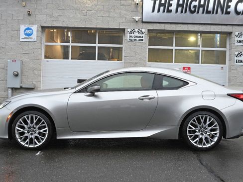 Used 2019 Lexus RC 300 AWD w/ Premium Package image 4