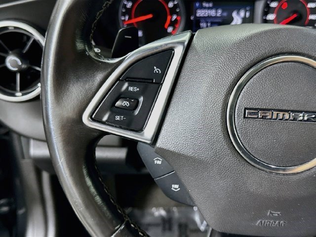 Used 2020 Chevrolet Camaro LT RWD image 13