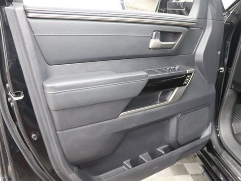 Used 2023 Toyota Tundra Limited AWD/4WD image 14