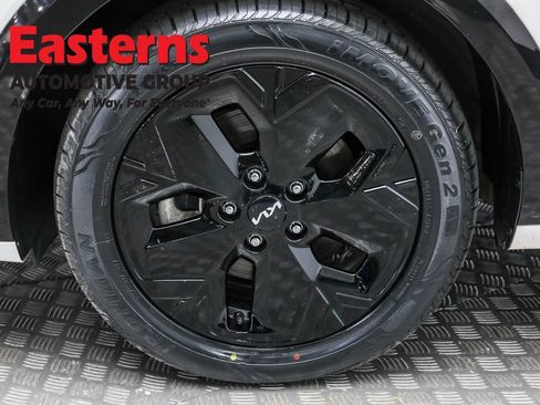 Used 2023 Kia Niro Wind w/ Wind Preserve Package image 30