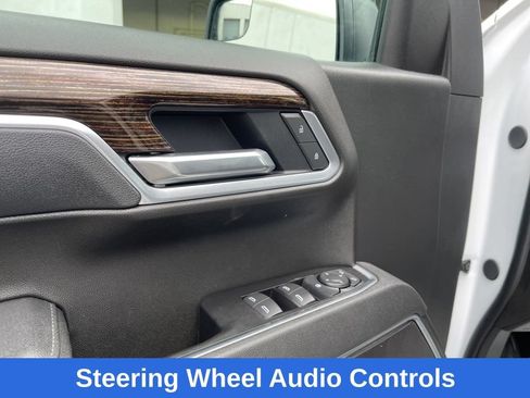 Used 2025 GMC Sierra 1500 Elevation AWD/4WD image 11