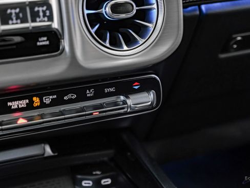 Used 2025 Mercedes-Benz G 550 w/ Exclusive Interior Package image 61