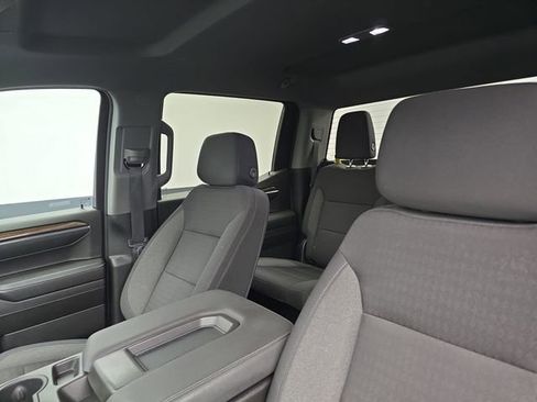 Used 2023 Chevrolet Silverado 1500 LT AWD/4WD image 45