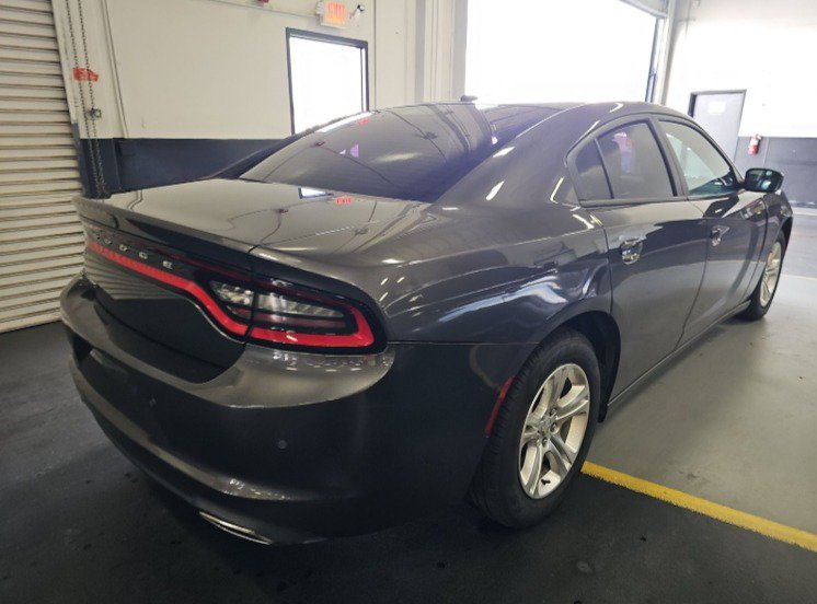 Used 2020 Dodge Charger SXT w/ Leather Interior Group RWD image 2
