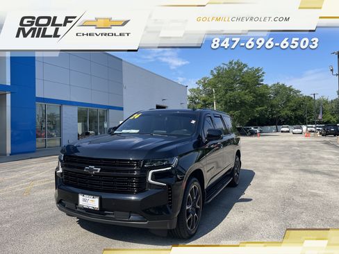 Used 2024 Chevrolet Suburban RST w/ Luxury Package AWD/4WD image 1