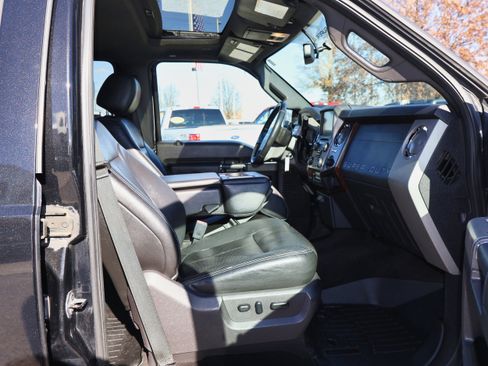 Used 2014 Ford F350 Lariat w/ Lariat Ultimate Package image 29