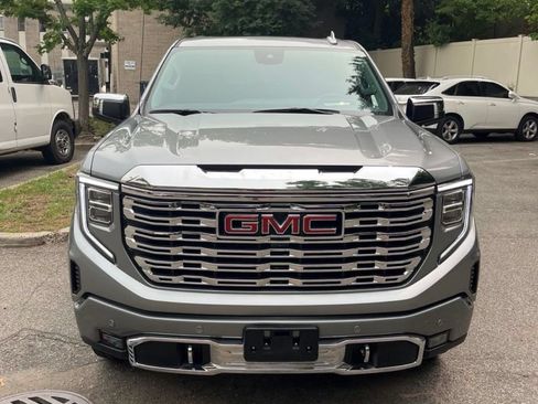 Used 2024 GMC Sierra 1500 Denali w/ Denali Reserve Package AWD/4WD image 3