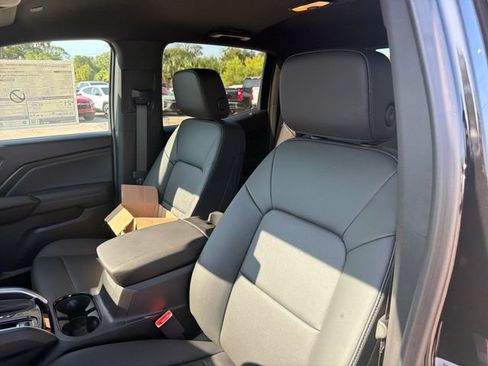 New 2026 Chevrolet Colorado LT w/ LT Convenience Package RWD image 21