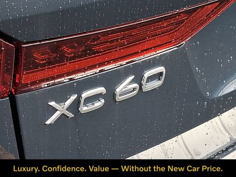 Used 2026 Volvo XC60 B5 Plus w/ Protection Package Premier AWD/4WD image 17