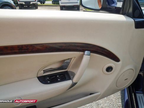 Used 2012 Maserati GranTurismo Sport image 17