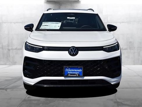 New 2026 Volkswagen Tiguan SE R-Line AWD/4WD image 4